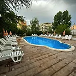 Rose Village Private * Slantchev Briag
